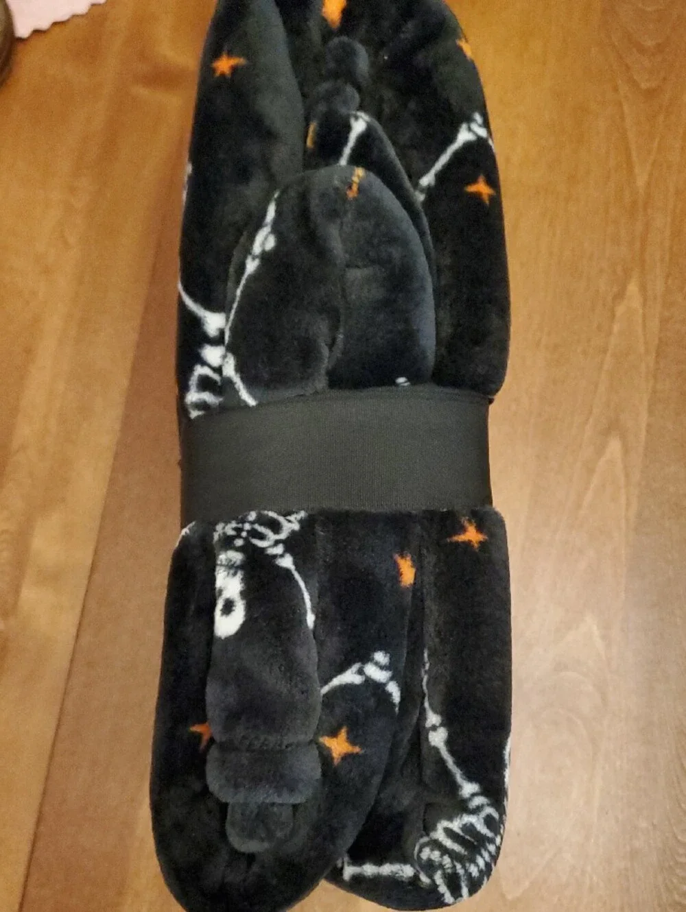 Black Halloween Skeleton Lounge Throw